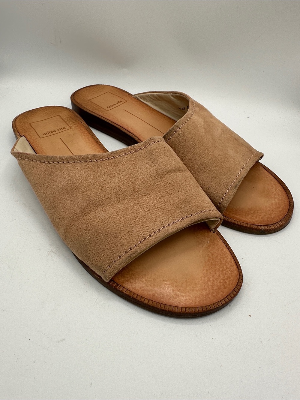 Dolce Vita tan sueded flat slide sandals, size 8.5